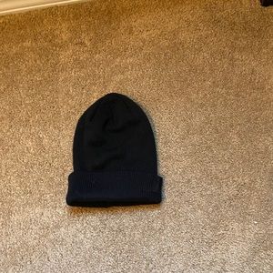 Men/women beanie - worn lightly